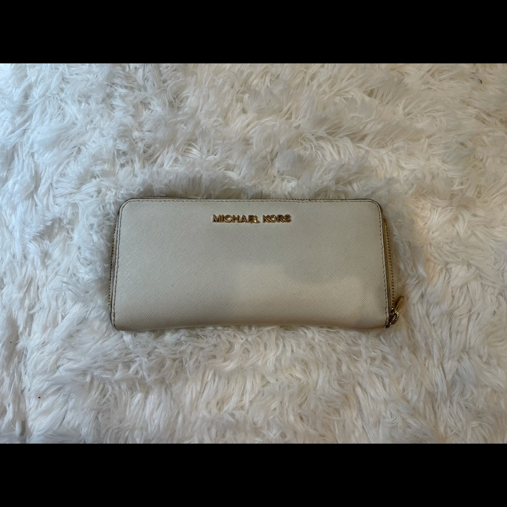 Michael Kors wallet